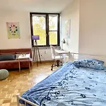 Grosses Privatzimmer In Messe Und Oktoberfest Naehe